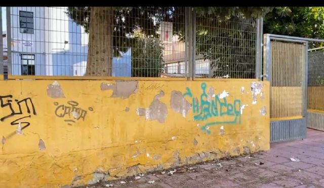 Sí Cartagena denuncia el estado de abandono del antiguo colegio 'El Cuco'