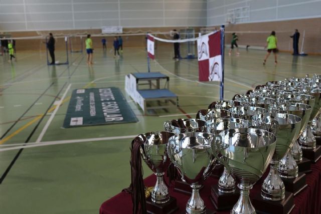 El Albujon acogio este fin de semana la Final Regional Escolar de Badminton