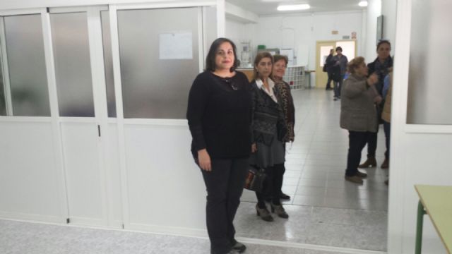 La concejala Carmen Martín visita ACCEM para conocer la reforma de su sede
