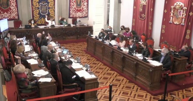 MC: 'El Gobierno (PP y tránsfugas) vota en contra del BIC para el café asiático cartagenero y el mausoleo de Isaac Peral'