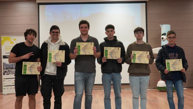 Alumnos del IES Los Molinos ganan la Olimpiada Agronómica y Agroambiental