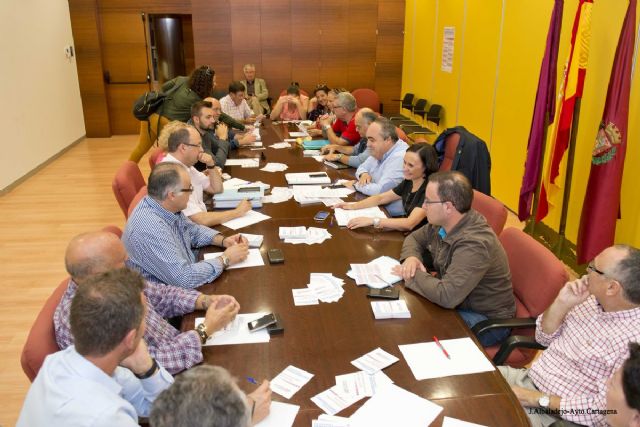 El Gobierno municipal trabaja con los representantes de las Juntas Vecinales las prioridades de actuación para 2017