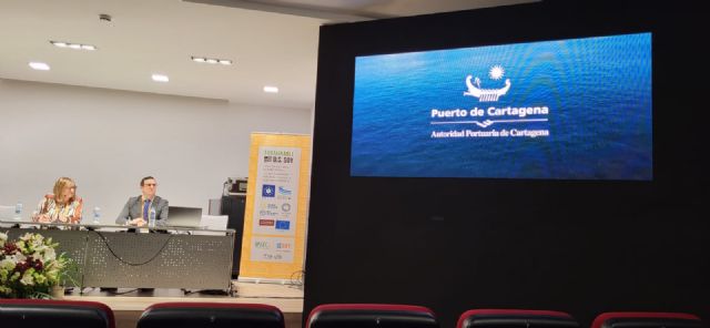 El Puerto de Cartagena agiliza sus inversiones para seguir liderando el tráfico de cereal y la exportación de ganado vivo