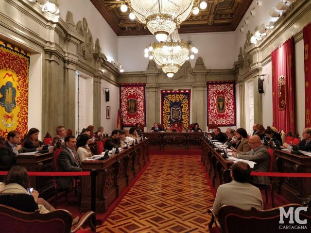 MC: 'Castejón impone la censura en el Pleno municipal'