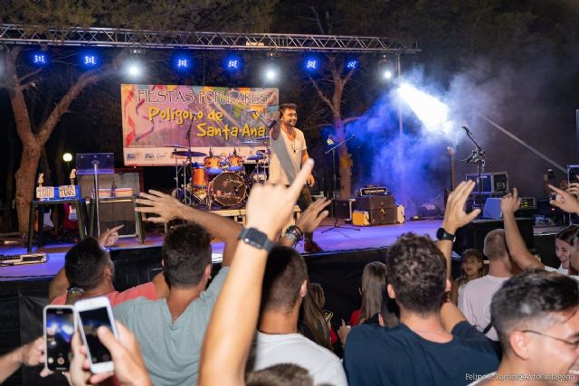 El Ayuntamiento destina 100.000 euros para subvencionar fiestas en más de 60 barrios y diputaciones de Cartagena