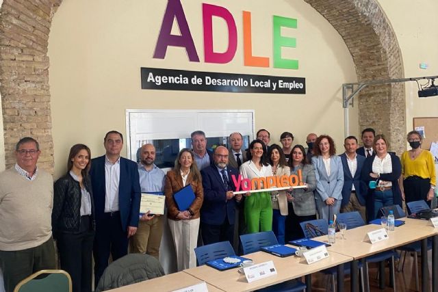 La ADLE reconoce a una veintena de empresas comprometidas con el empleo en Cartagena