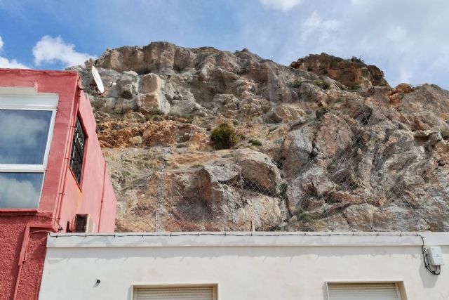 Finalizan las obras de consolidación del Monte de las Casillas en El Portús 