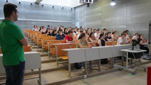 Más de 300 estudiantes de 2º de Bachillerato se examinan de EBAU a partir de este lunes