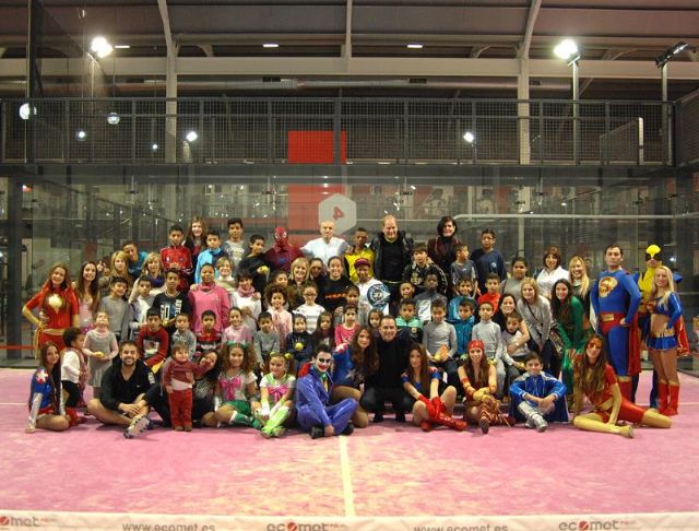 Patty Llaguno protagonista en una fiesta para niños desfavorecidos