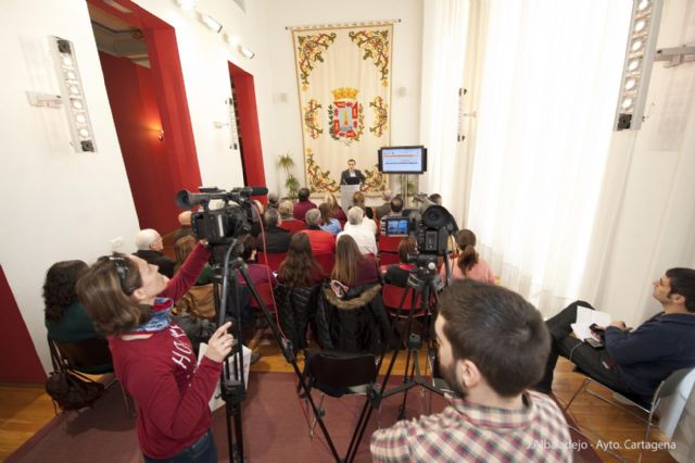 Ayuntamiento y entidades de acción social se unen frente a la crisis con un programa pionero en la región