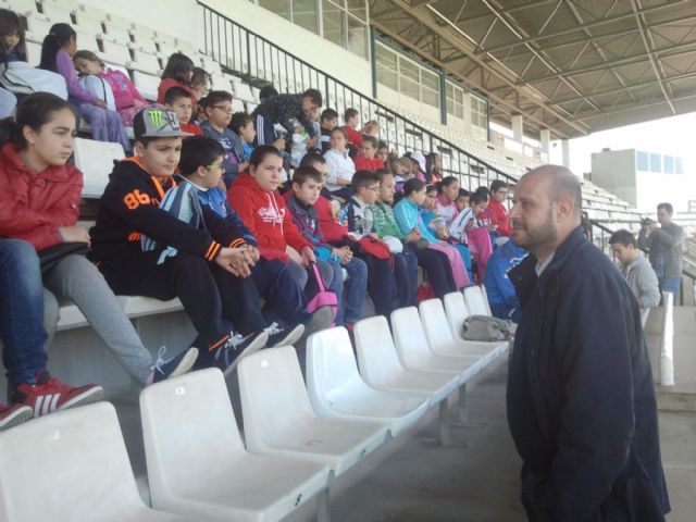 Alumnos del Feliciano Sánchez visitan al Efesé