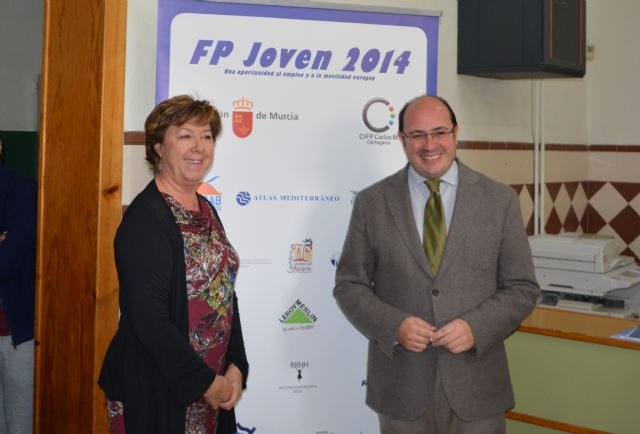 400 alumnos de Formación Profesional de Cartagena reciben información y habilidades para encontrar empleo