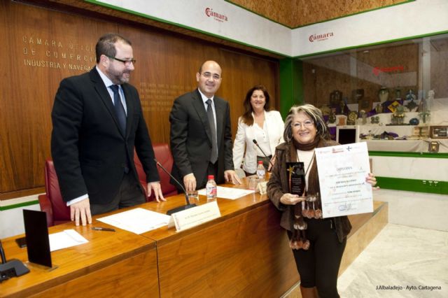 La entrega de premios pone broche final al III Concurso de Escaparates Navideños