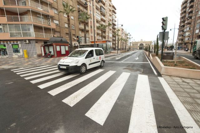 La Avenida de América cobra vida de nuevo tras su remodelación