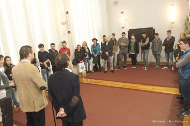 Una veintena de jóvenes italianos aprenden a ser emprendedores en Cartagena