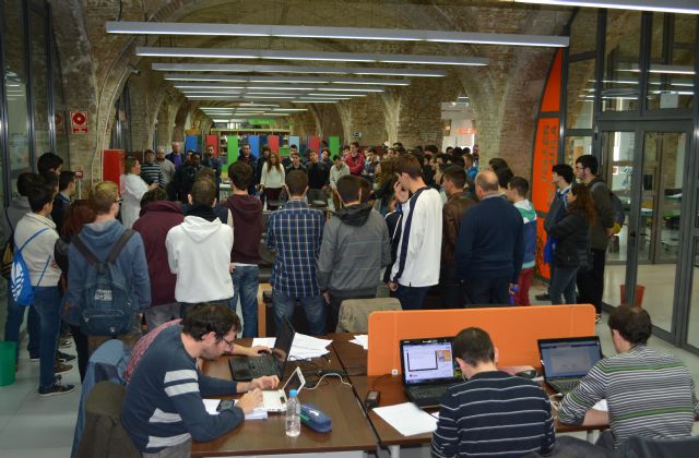Ciento cincuenta alumnos de instituto concluyen hoy las visitas a la Politécnica de Cartagena