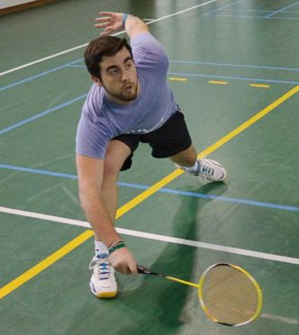Excelente debut de Pablo Caparrós con el Badminton Bolonia, lo ganó todo