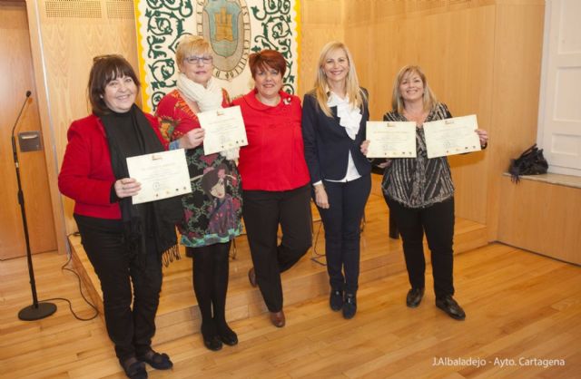 Las alumnas de formación emocional superan sus miedos