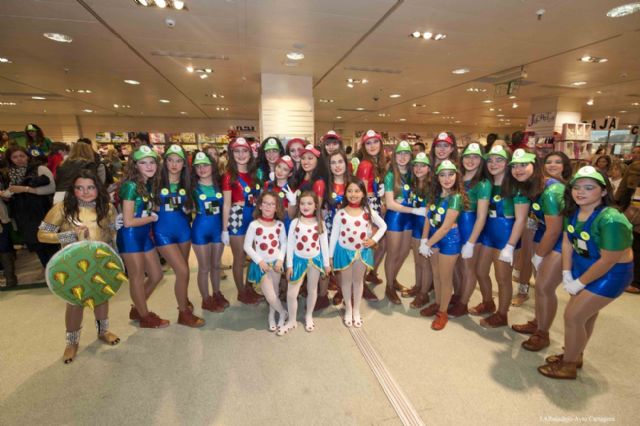 El Carnaval sigue moviendo el esqueleto