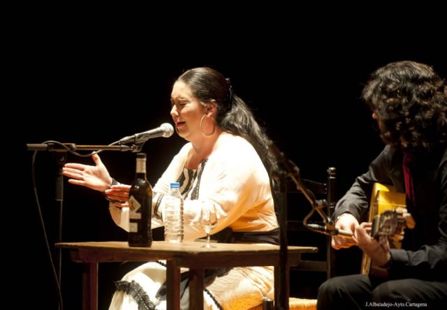 Homenaje a la mujer en El Batel con sabor flamenco