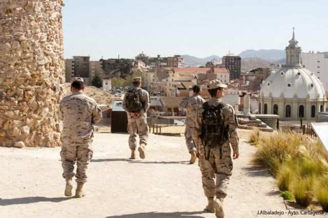 Infantes de Marina ensayan el dispositivo de la Ruta de las Fortalezas