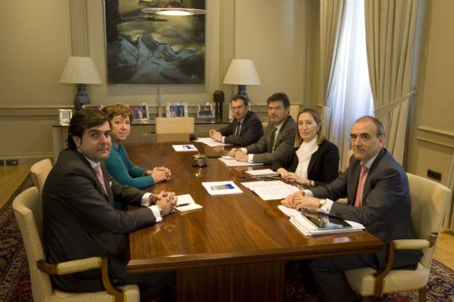 La ministra de Fomento confirma a la alcaldesa los planes del AVE para Cartagena