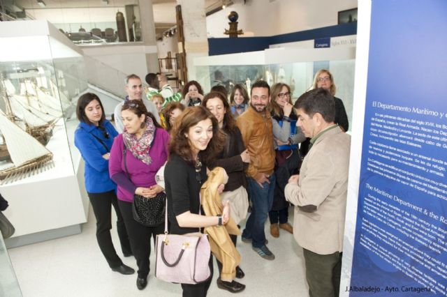 Las Oficinas de Turismo de la Región visitan los nuevos tesoros de Cartagena