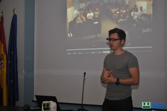 Las Google Glass se presentan en la Teleco LAN Party 6 coincidiendo con su lanzamiento comercial