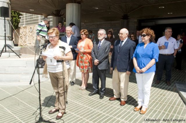 AFIBROCAR conciencia a los cartageneros sobre la Fibromialgia en su día mundial