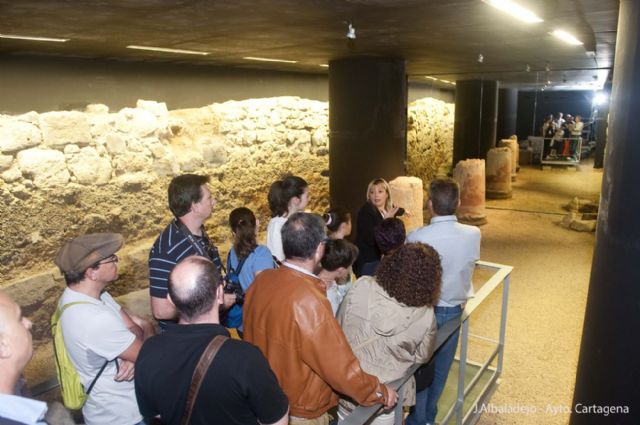 Tras la huella de Augusto con el programa T-La