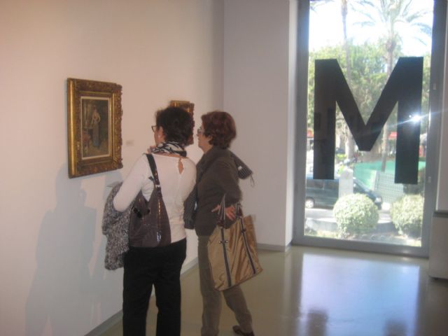 Los mayores celebran la clausura de Un Paseo por la Historia y Tradiciones de la Ciudad