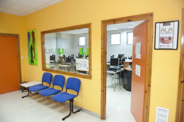 La Red Municipal de Aulas de libre acceso a internet abre con nuevo horario