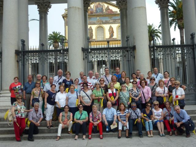 La parroquia del Sagrado Corazón de Jesús de Cartagena peregrina a Roma