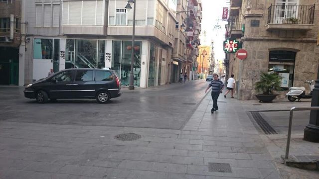 SPCT alerta de peligro para los peatones en la Calle del Duque