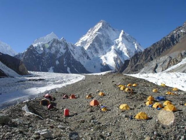 Carlos Garranzo ya se encuentra en el Campo Base en su reto del Broad Peak