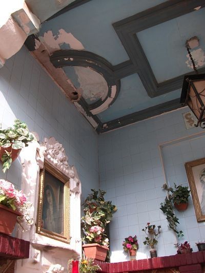 MC se ofrece para financiar el arreglo del callejón de la Soledad