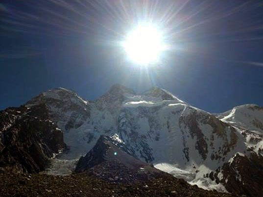 Carlos Garranzo continua con la aclimatación y prepara el asalto el Broad Peak