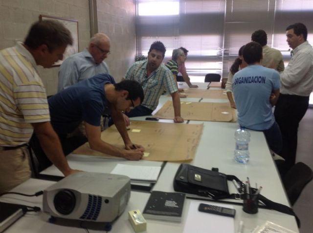 La ADLE y el CEEIC ayudan a 15 emprendedores a definir su modelo de negocio