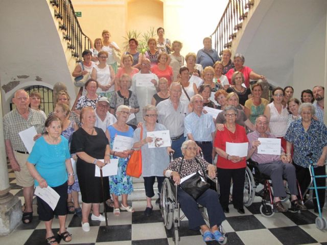 La Escuela de Verano para mayores cierra con una sonrisa