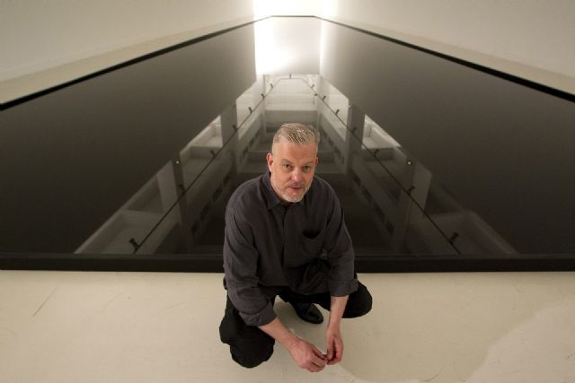 Per Barclay muestra su propuesta Oil Rooms en La Mar de Arte