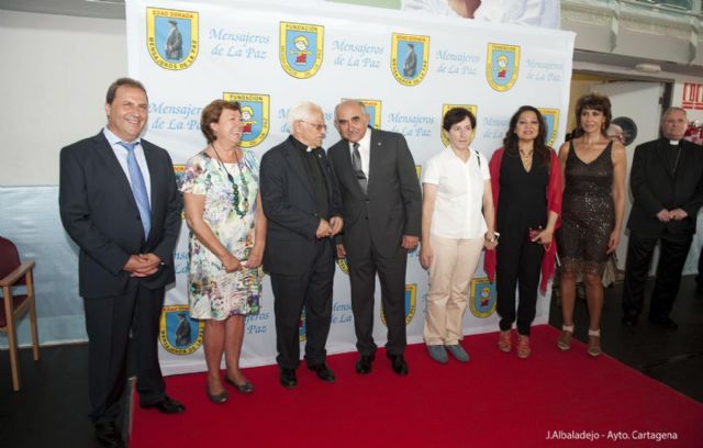Mil abuelos celebran hoy su Día en Cartagena por todo lo alto