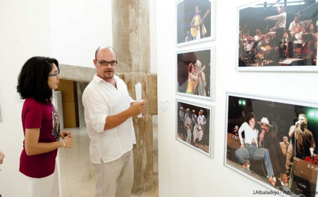 Instantáneas de este año amplían la exposición de los veinte años de la Mar de Músicas