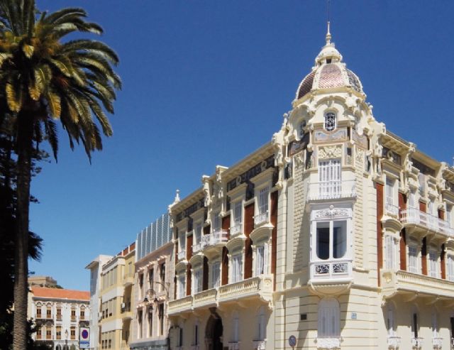 'Cultura privatiza el servicio de atención al público del MURAM a pesar del fracaso de la anterior adjudicación'