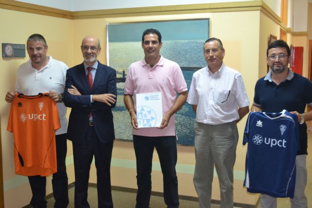 Acuerdo de colaboración deportiva entre la UPCT y Ciudad Jardín Escuela de Fútbol