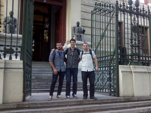 Tres ingenieros de Minas de la UPCT, becados por Repsol para realizar su máster en Hidrocarburos