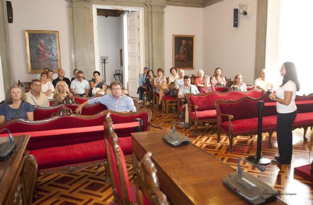 Una veintena de mujeres de El Casar vinieron a conocer Cartagena