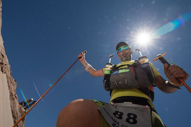 Lledó se queda sexto en la tercera etapa del Atacama Crossing
