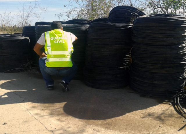 La Guardia Civil desmantela una organización delictiva dedicada a la sustracción de materiales agrícolas