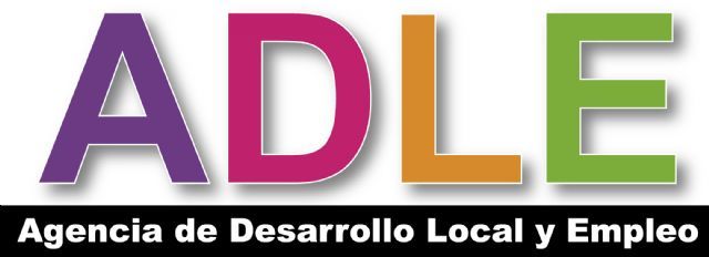 Clausura de los cursos de servicio de restaurante y cocina en la ADLE