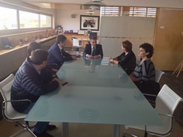 Barreiro se reúne con el presidente del Consejo Insular de Menorca y los alcaldes de Mahón y Ciudadela